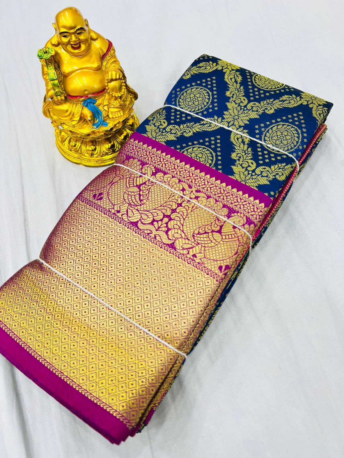 Chitravali kanan Policona Silk Non Catalog Sarees